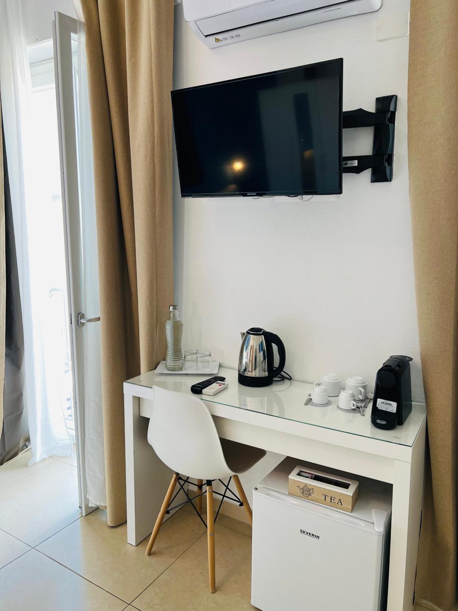 Les Chambres De Francoise Guest House Ольбия Экстерьер фото